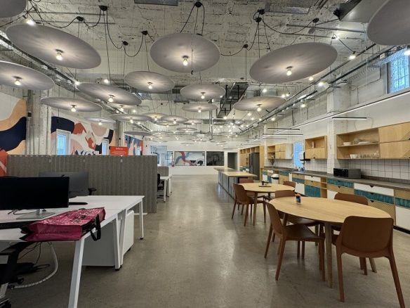 להשכרה משרד 330 מר צמוד למגדל לוינשטיין