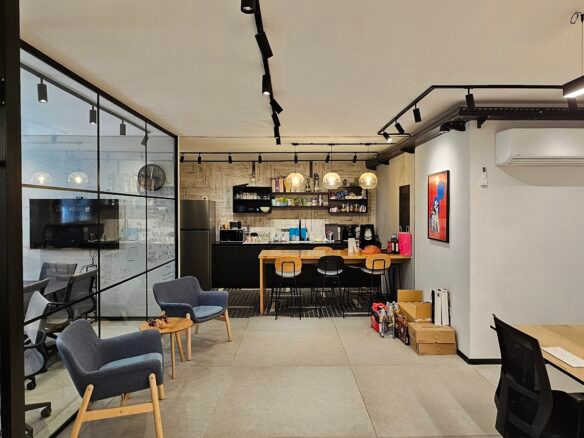 מטבחון וחדרים