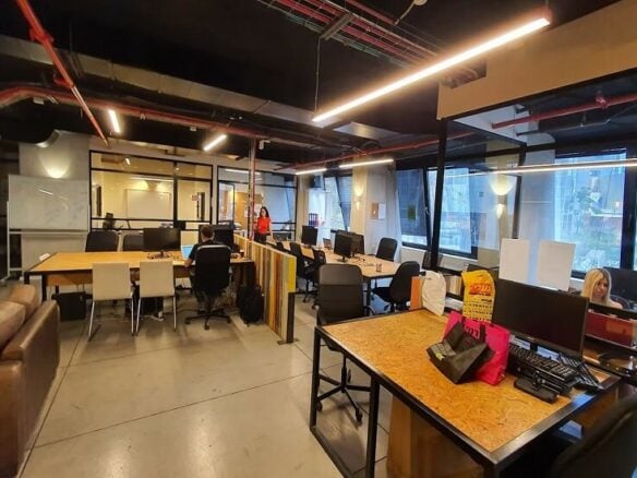 180 מ"ר להשכרה בבורסה