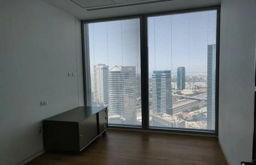 340 מ