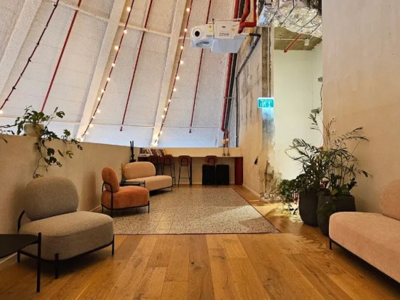 לאונג'/ סלון