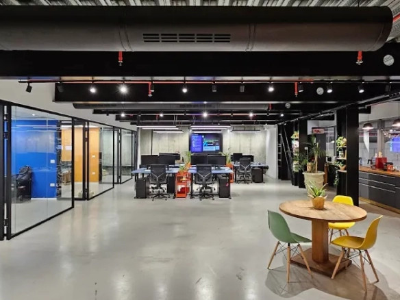 מבט כללי- אופן ספייס וחדרים