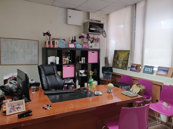 חדר עבודה נוסף