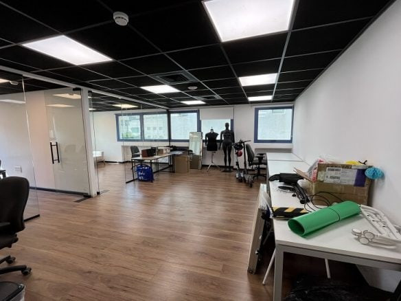 משרדים להשכרה בשכונת מונטיפיורי, 80 מר ברחוב בית הלל