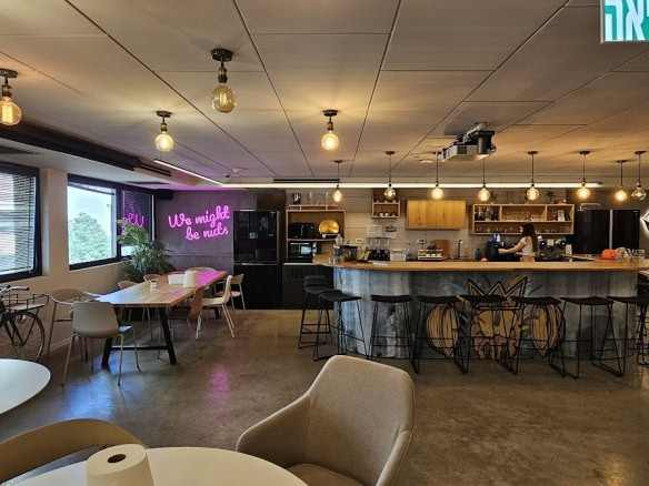 מטבח ופינת אוכל