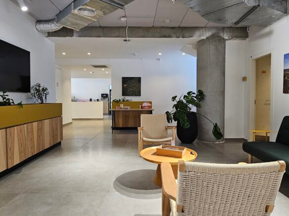 אזור לאונג' במשרד