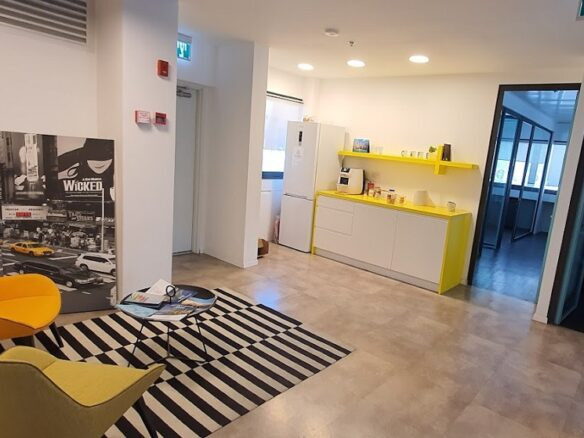 מטבחון ואזור ישיבה