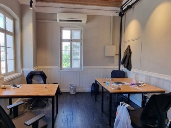 חדר עבודה לדוגמא