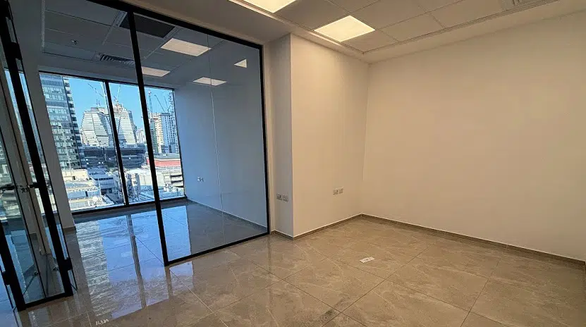 חדרי עבודה במשרד