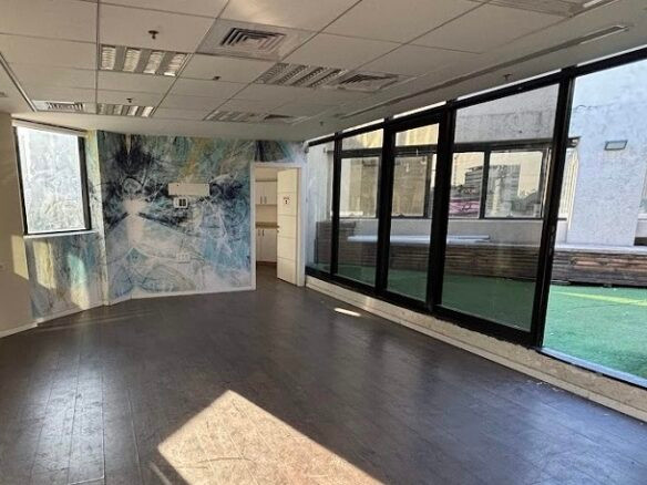 אופן ספייס וגג פרטי