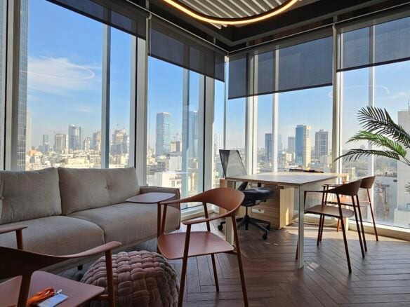 חדר עבודה גדול/ משרד פרטי