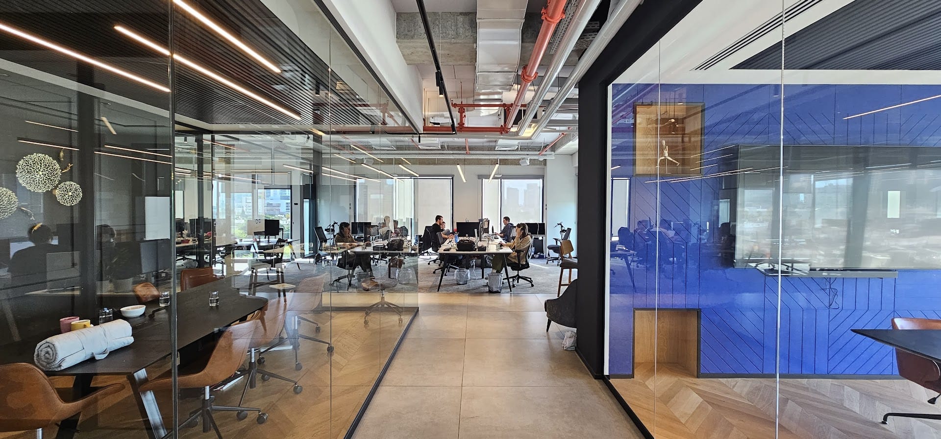 מבט כללי- חדר ישיבות ואופן ספייס מבט כללי- חדר ישיבות ואופן ספייס