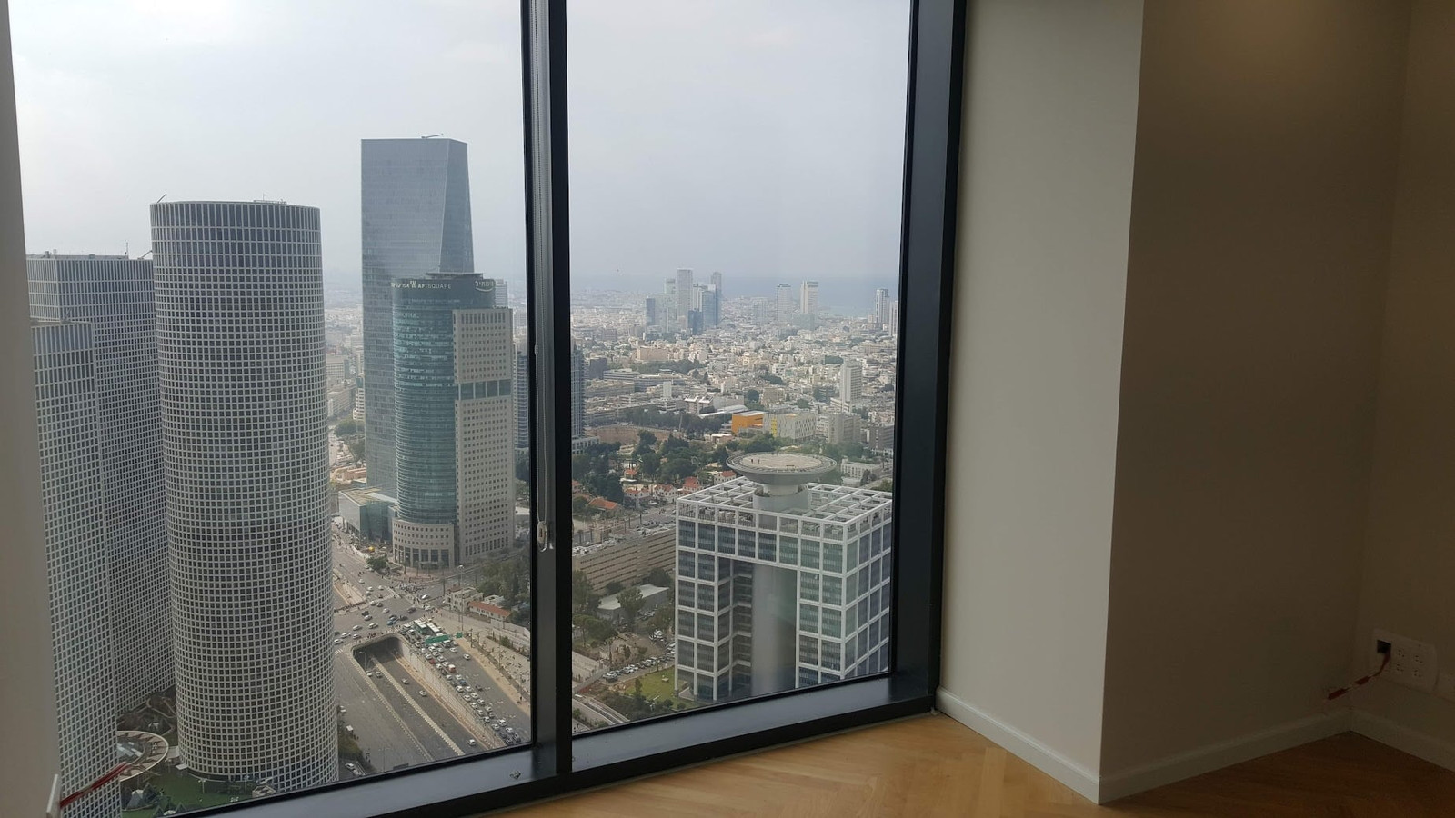 נוף מהמם מהמשרד- מידטאון, קומה גבוהה