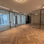 בתמונה רואים את החלוקה לחדרי עבודה