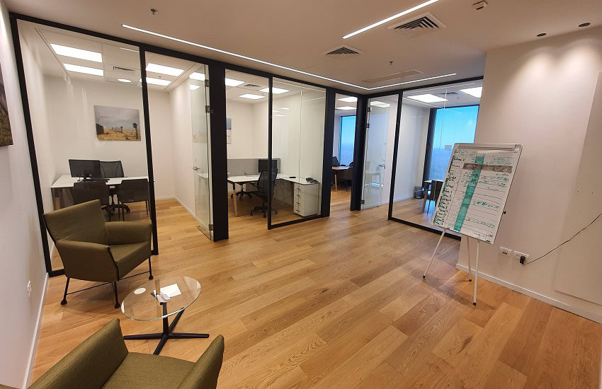 משרד 134 מר להשכרה במתחם המידטאון