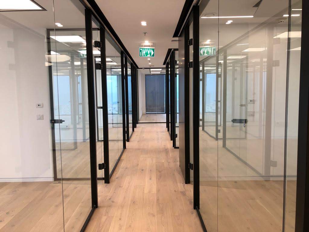 משרד 400 מ״ר להשכרה במתחם המידטאון