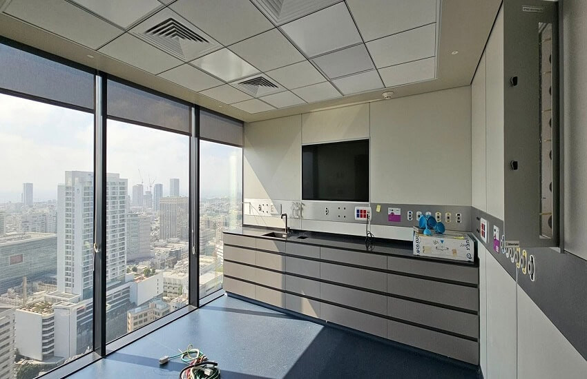 משרד 404 מ"ר להשכרה במידטאון