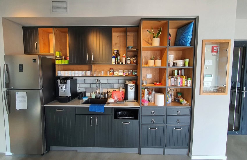 משרד 778 מ"ר להשכרה במתחם מידטאון- מטבחון