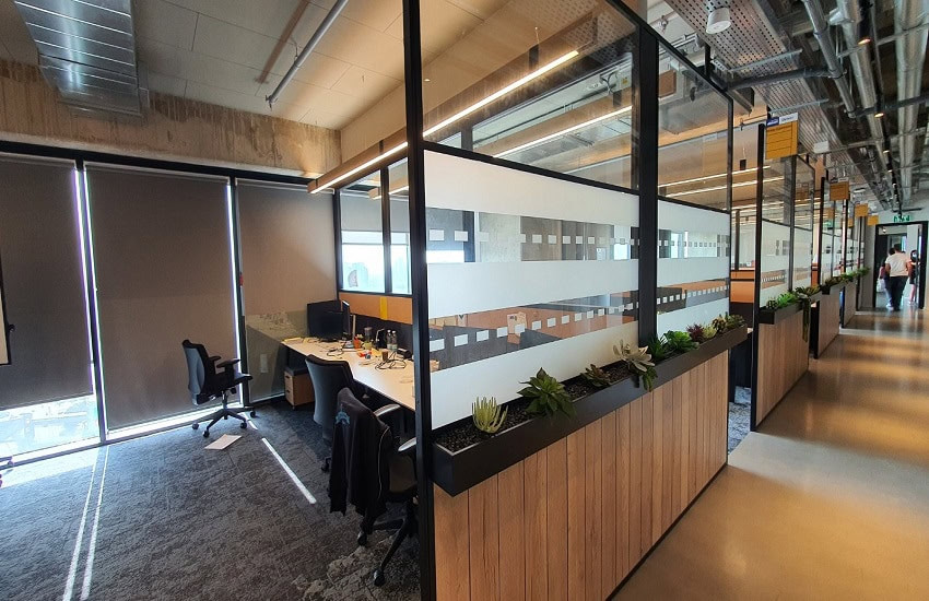 משרד 778 מ"ר להשכרה במתחם מידטאון- עמדות עבודה