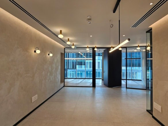 אופן ספייס/ אזור כניסה למשרד- משרדים חדשים קריית אונו