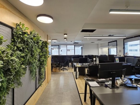 363 מר ביגאל אלון - אופן ספייס