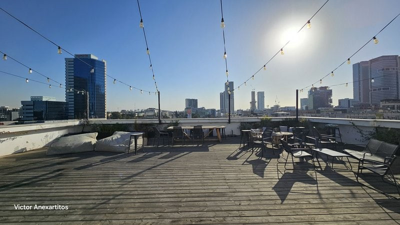 משרד בשכונת מונטיפיורי - מרפסת גג