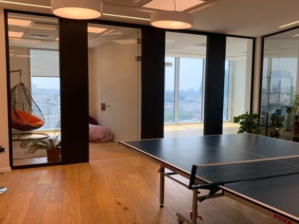 286 מר במגדל we - פאן רום