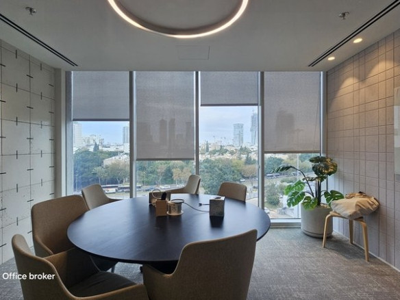 450 מטר במגדל WE - פינת ישיבה