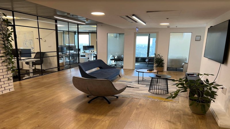 להשכרה במגדל לוינשטיין - פינות ישיבה