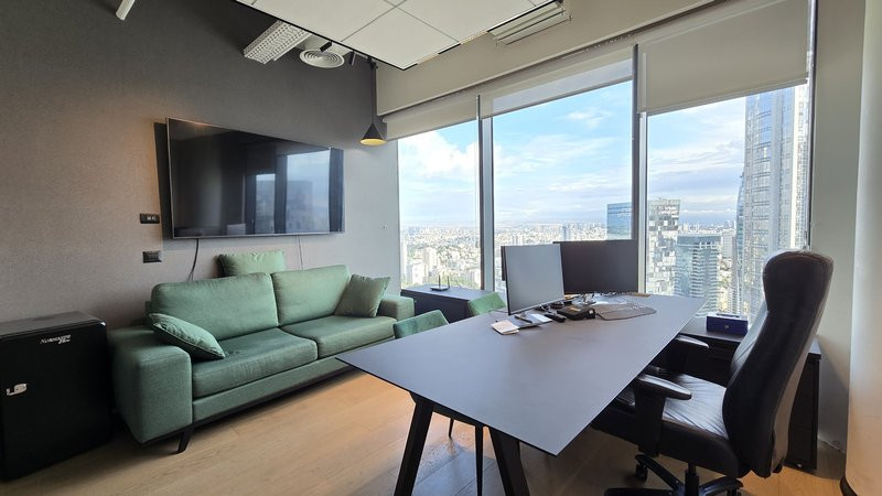 164 מר במגדל ספיר - משרד מנהל