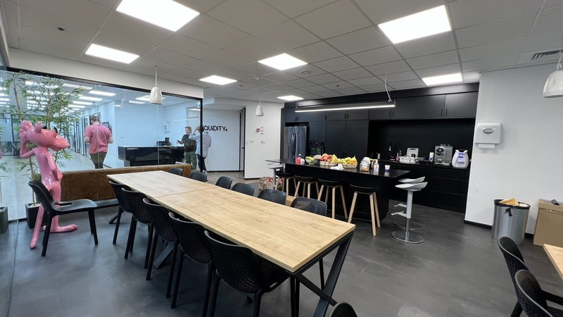 500 מר מרוהט בבית קרדן - מטבח