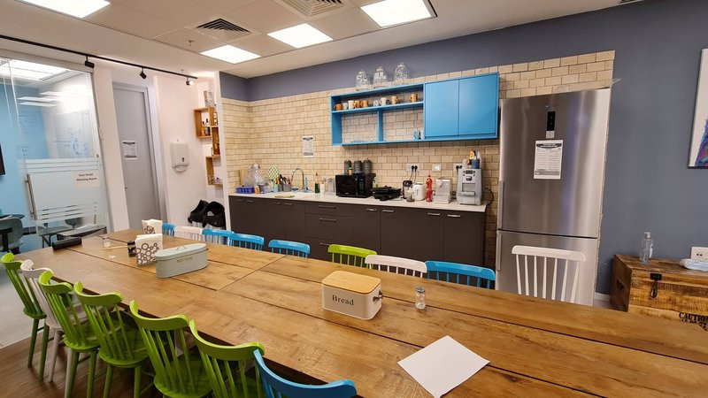 120 מר במגדלי אלון - מטבח ופינת אוכל גדולה