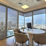 213 מר במגדל רסיטל - חדר ישיבות קטן עם נוף