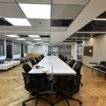 264 מר להשכרה במגדל פלטינום - חדר ישיבות