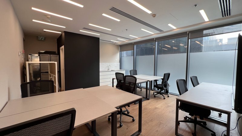 80 מר בחשמונאים - חדר צוות