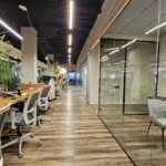 אופן ספייס משרד גדול עם מרפסת להשכרה בחשמונאים ת״א עם מרפסת