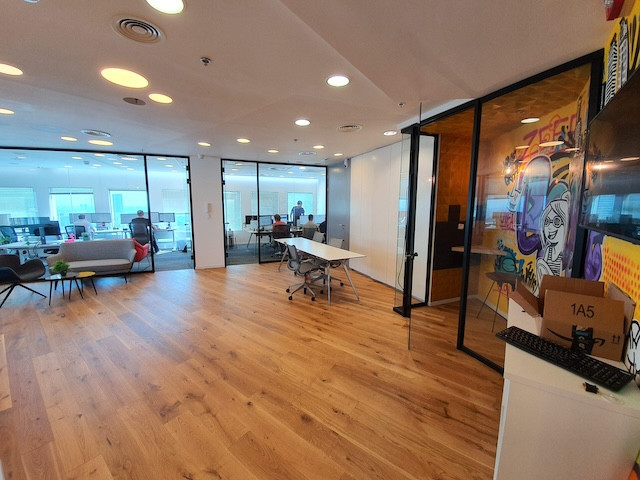 אופן ספייס משרד להשכרה במגדלי עזריאלי ת״א, קומה 31, 450-780 מטר