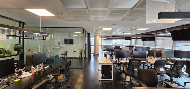 אופן ספייס משרד להשכרה עם מרפסת בתל אביב, מגדל פלטיניום, רח׳ הארבעה, שרונה