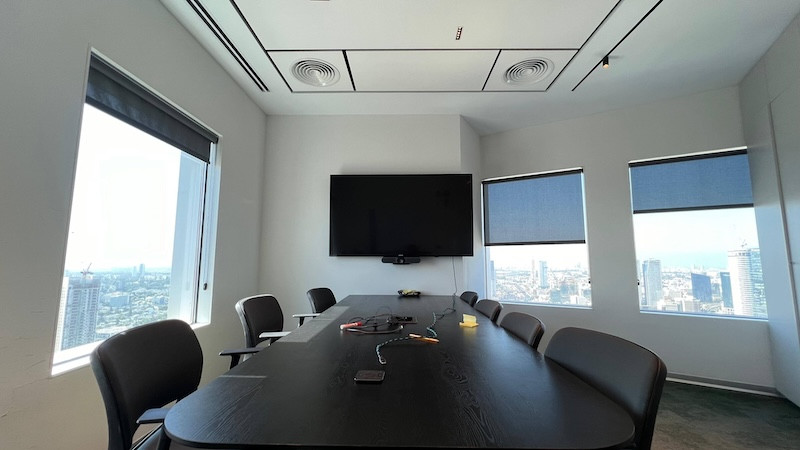 חדר ישיבות משרד בעזריאלי ת״א להשכרה, קומה 41, 841 מ״ר