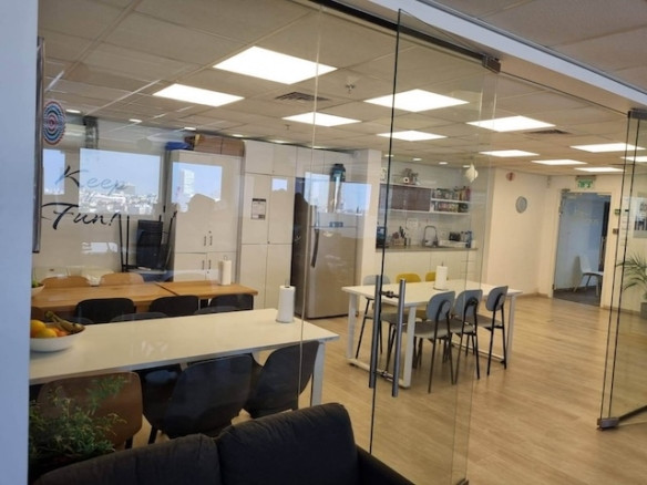 מטבח משרד להשכרה בשרונה ת״א 260-500 מטר
