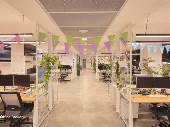 משרד גדול במונטיפיורי - אופן ספייס