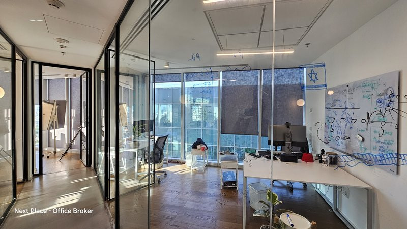 משרד מרוהט במגדל WE - חדרי עבודה