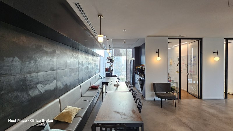 משרד מרוהט במגדל WE