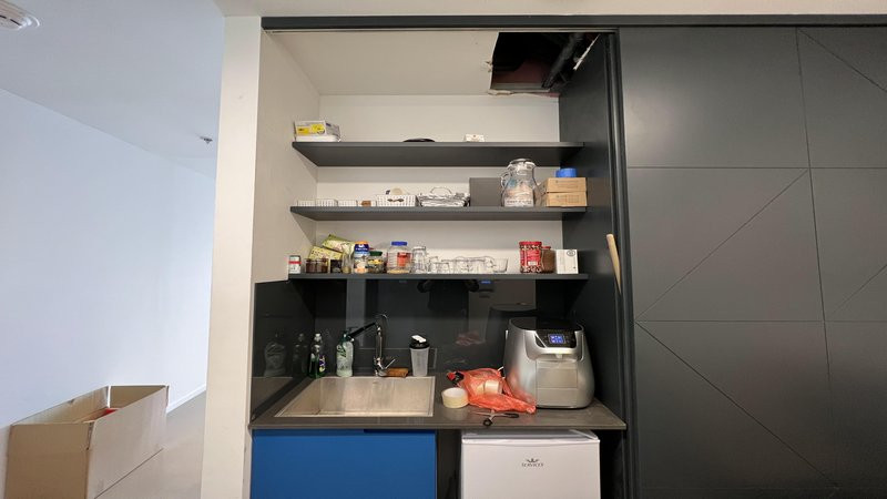 משרד עם נוף במידטאון - מטבחון