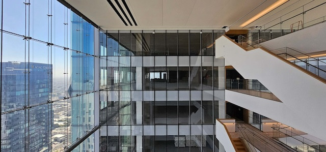 פנים משרד להשכרה בלנדמרק שרונה תל אביב, קומה 40, (optibus)