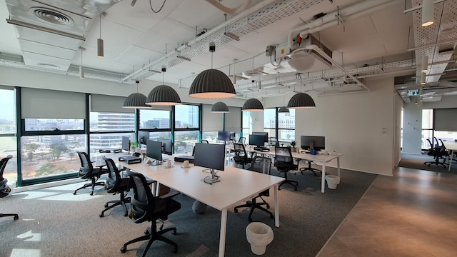 אופן ספייס להשכרה קומה עצמאית בבית רובינשטיין, 270-1,036 מטר