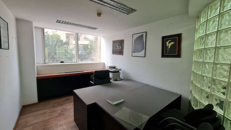 חדר עבודה משרד 170 מ״ר להשכרה במגדלי התאומים בבורסה