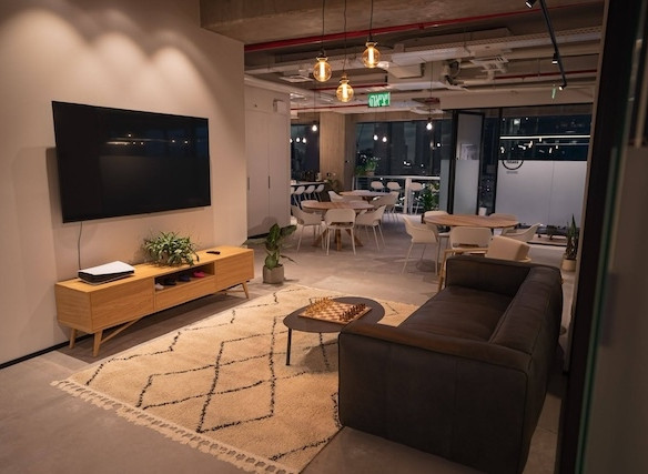 לאונג משרד 520 מ״ר במגדל סוזוקי, יגאל אלון ת״א