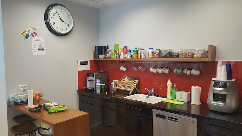 מטבח משרד להשכרה ברוטשילד לב העיר ת״א 255 מ״ר